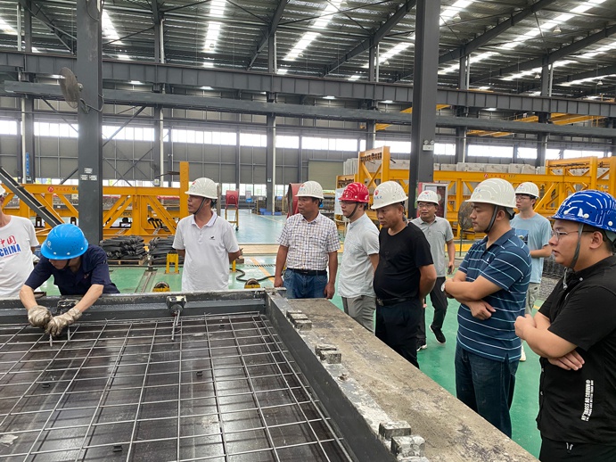 1629077422953384.jpg 南昌縣人才公共實訓(xùn)基地項目PC構(gòu)件首次吊裝6911.jpg