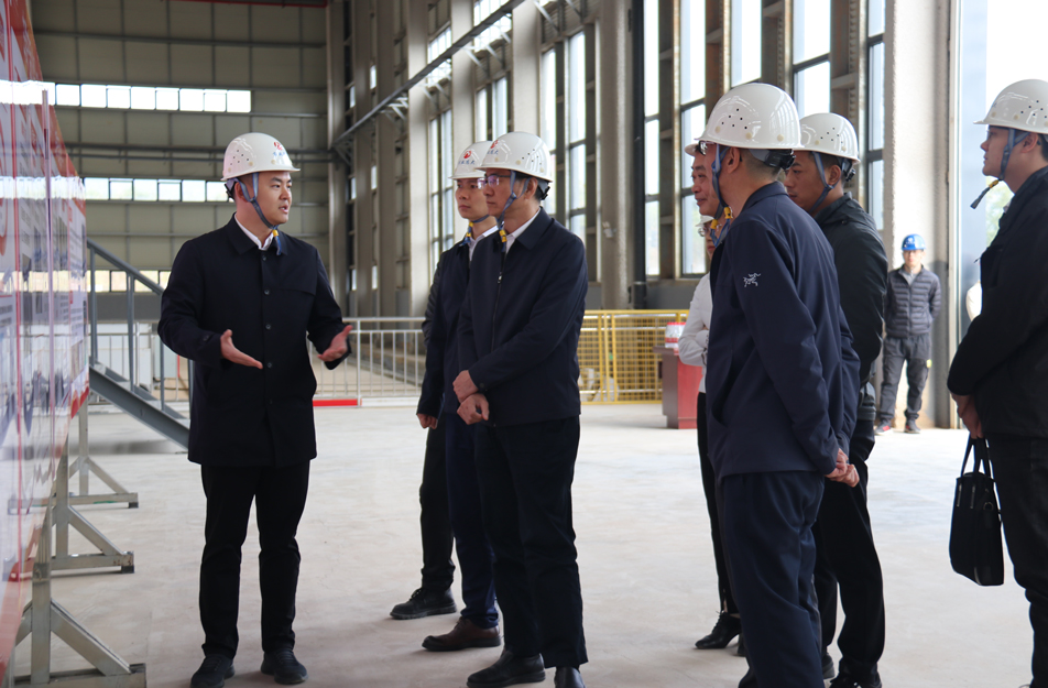 南昌市國資委黨委書記、主任陳建軍到南昌市政綠色建材科技產(chǎn)業(yè)園調(diào)研裝配式產(chǎn)業(yè)