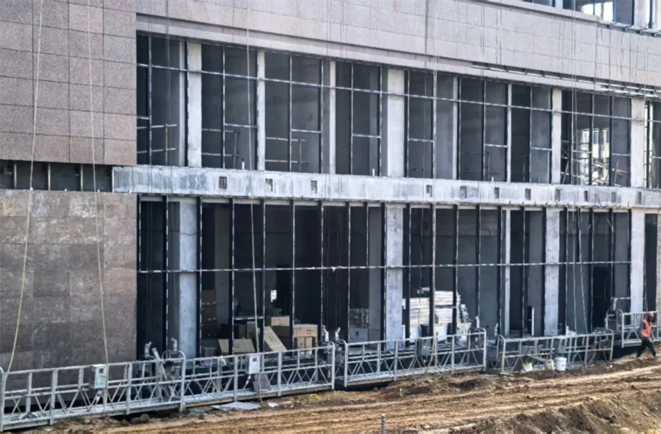 南昌市政建設(shè)集團(tuán)有限公司緊急開展強(qiáng)對流天氣專項安全檢查，全面排查設(shè)備加固、用電安全、排水防澇及應(yīng)急物資，筑牢極端天氣施工安全防線